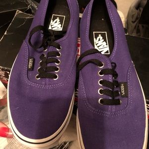Purple vans never used waited too long to return